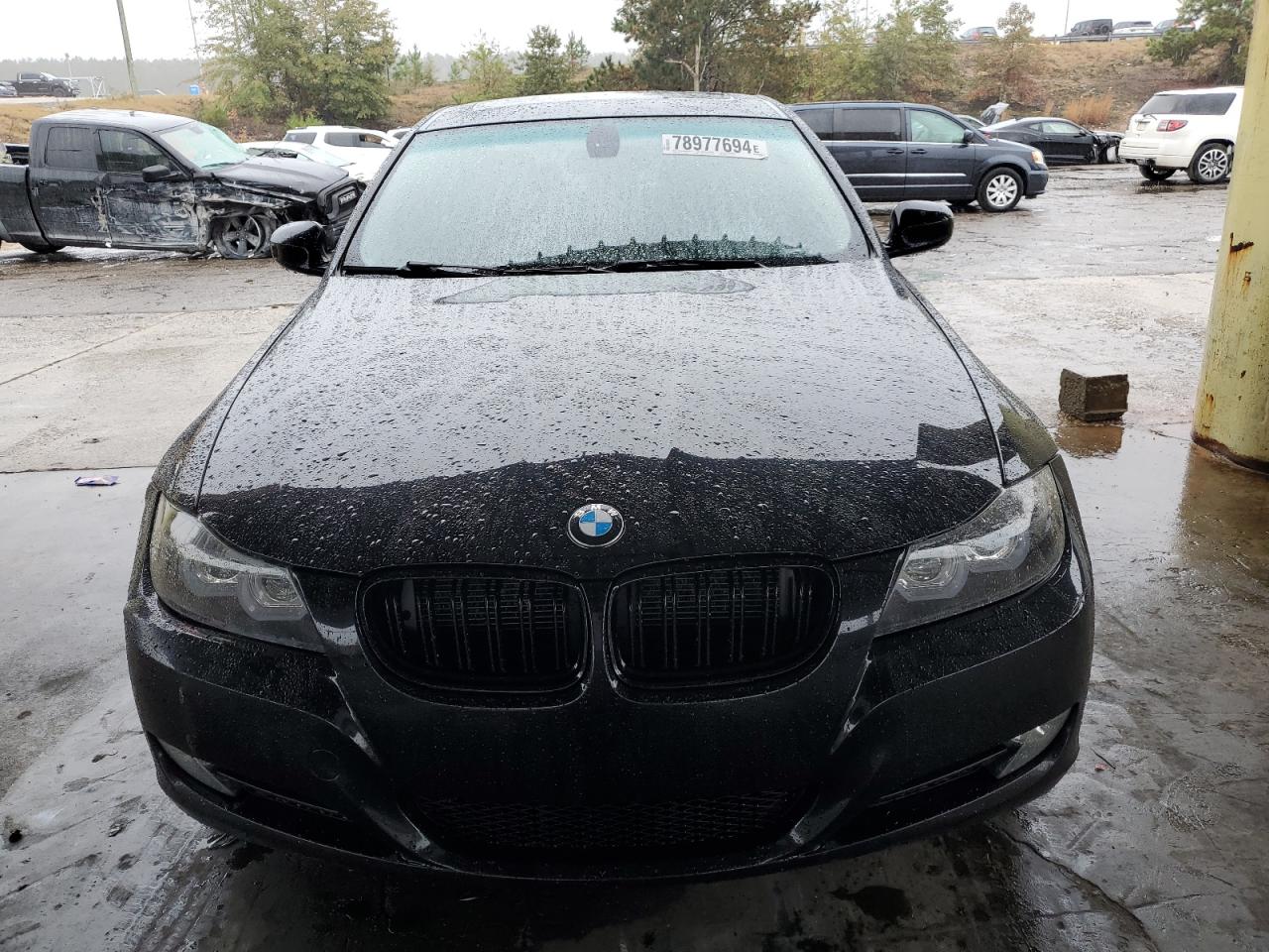 2011 BMW 3er VIN WBAPH7G59BNN02431 Copart auction photo, front end damage thumbnail 5