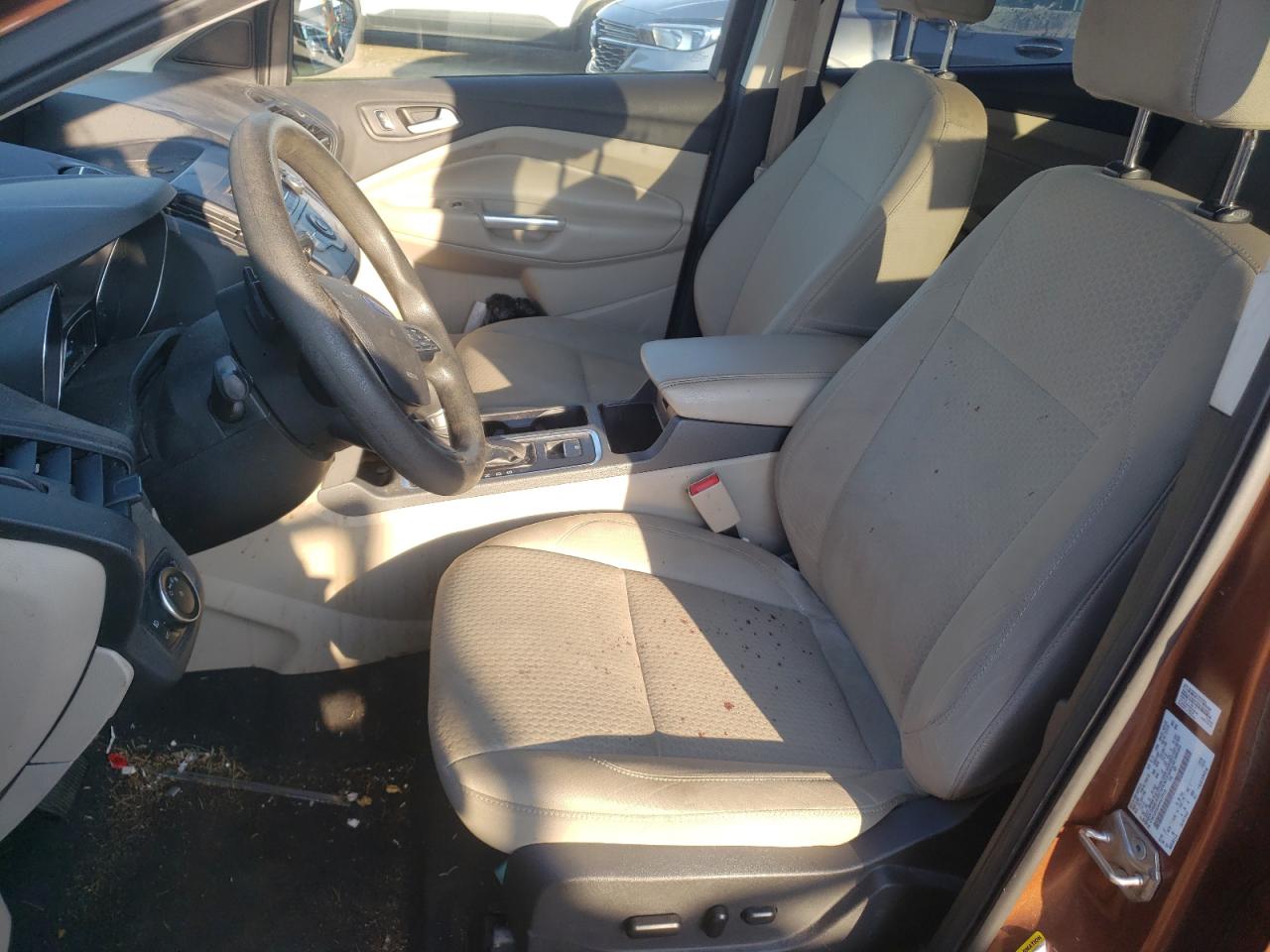 2017 Ford Escape VIN 1FMCU0GD8HUC77733 Copart auction photo, minor dent/scratches damage thumbnail 7