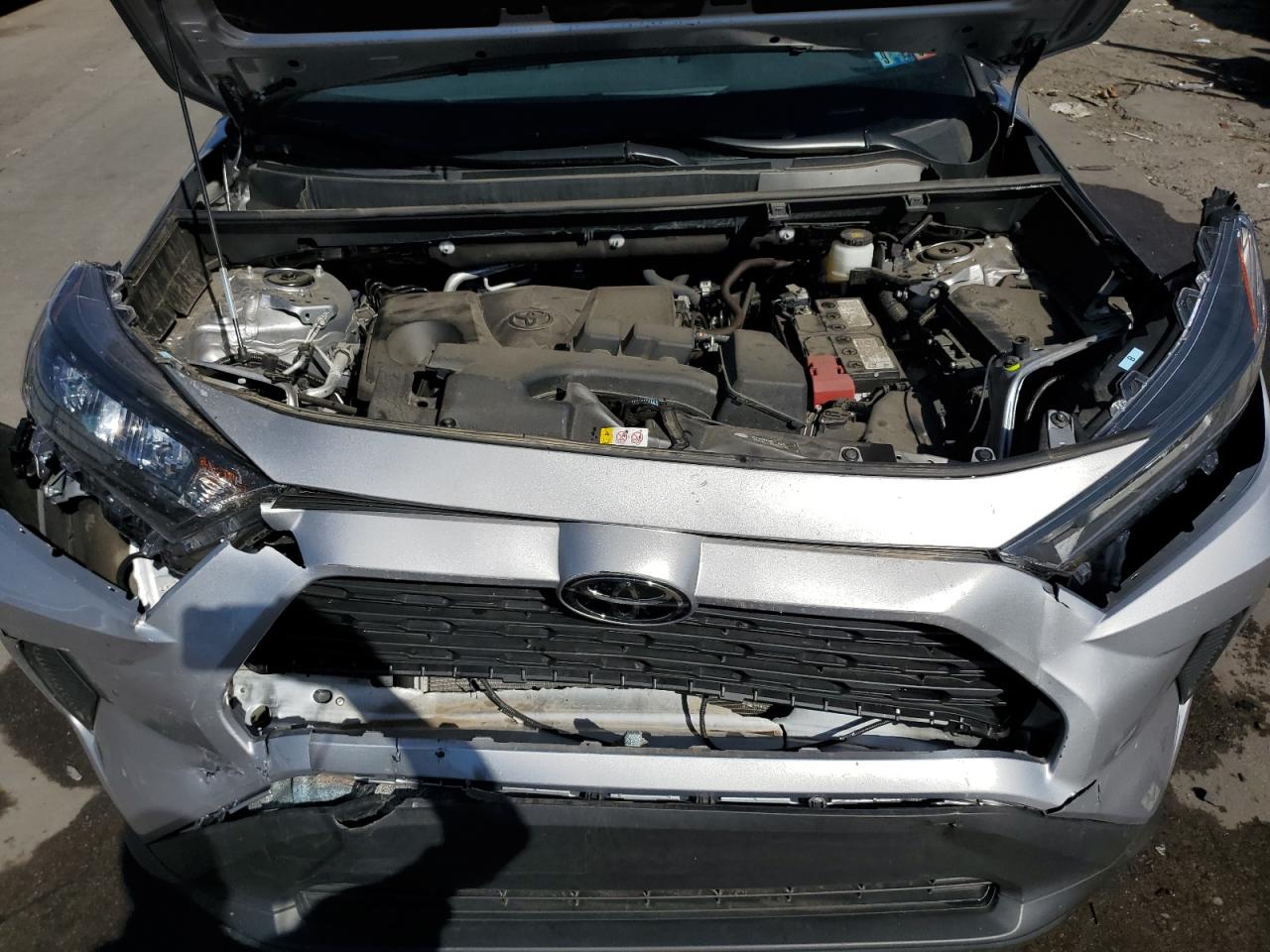 2022 Toyota RAV 4 VIN 2T3G1RFV3NC308142 Copart auction photo, front end / rear end damage thumbnail 12