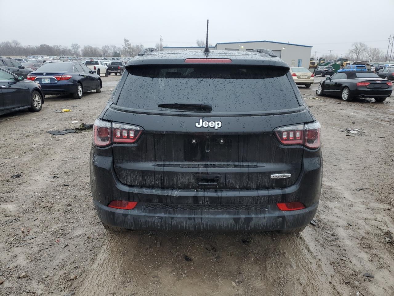2022 Jeep Compass VIN 3C4NJCBB1NT234712 Copart auction photo, front end / mechanical damage thumbnail 6