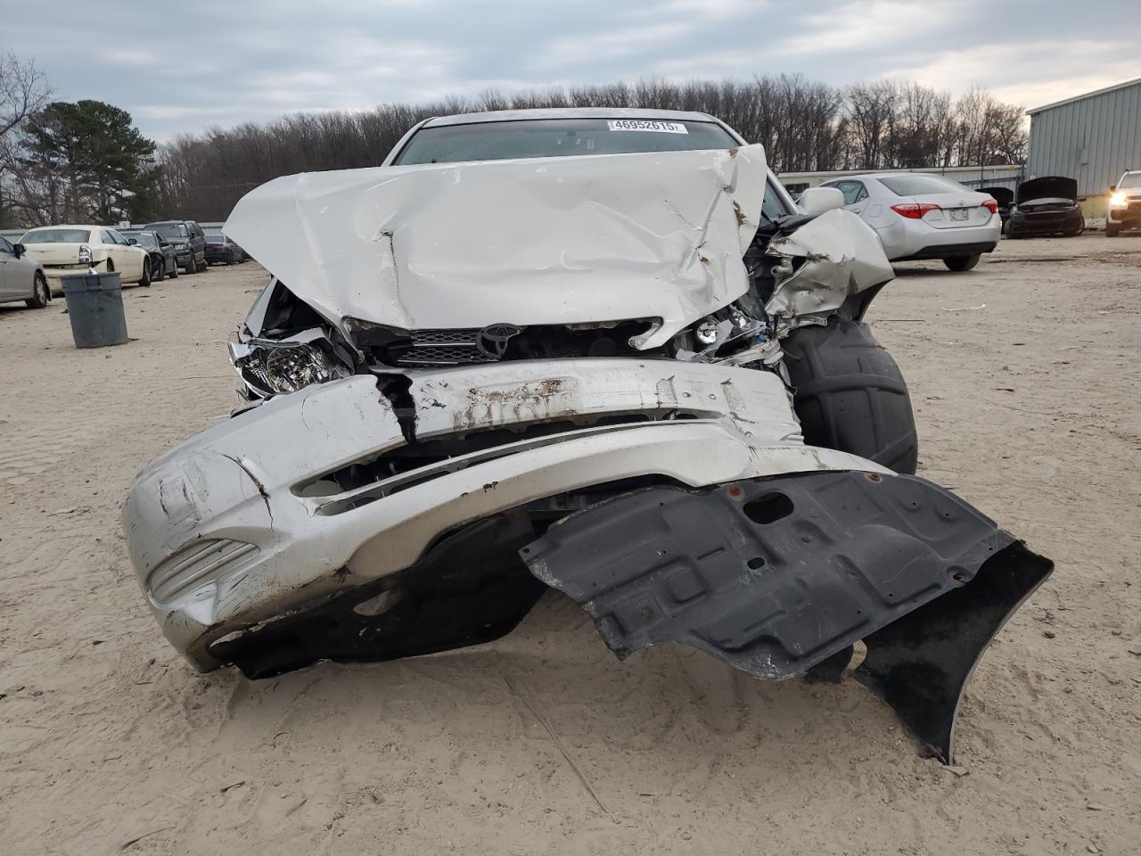 2003 Toyota Camry VIN 4T1BE32K93U710176 Copart auction photo, front end / minor dent/scratches damage thumbnail 5
