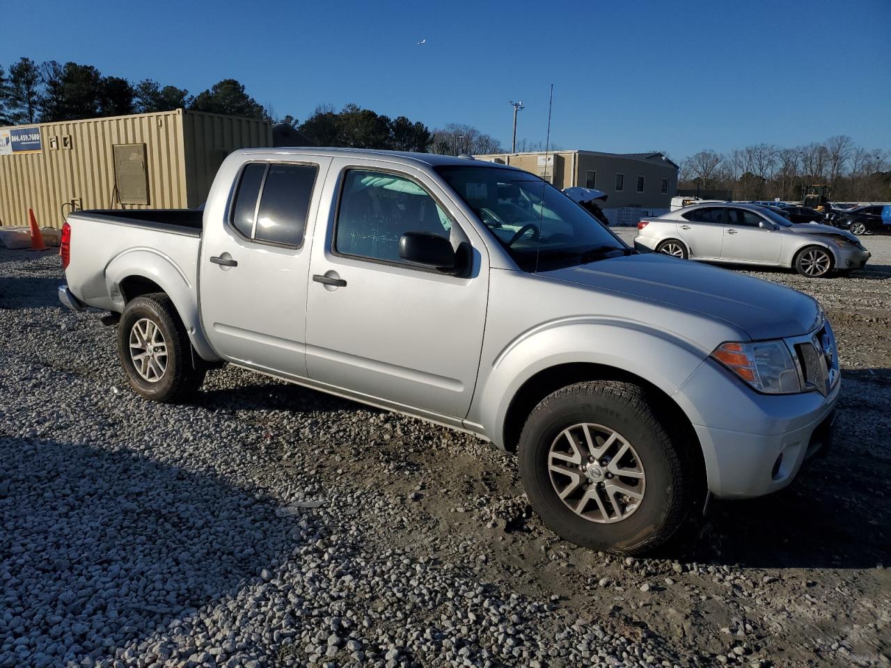 2018 Nissan Navara (Frontier) VIN 1N6AD0ERXJN728152 Copart auction photo, rear end / minor dent/scratches damage thumbnail 4