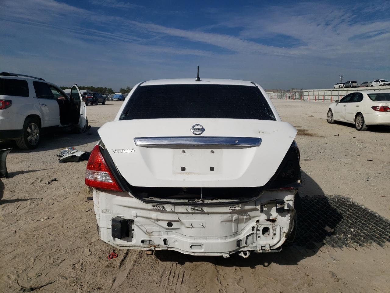 2010 Nissan Versa VIN 3N1BC1AP2AL356491 Copart auction photo, rear end / minor dent/scratches damage thumbnail 6