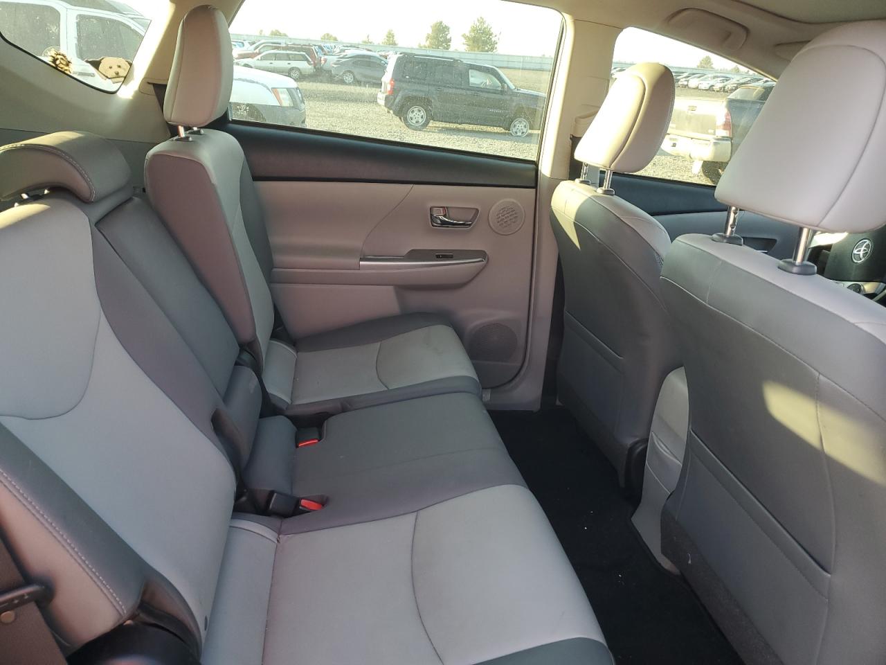 2015 Toyota Prius VIN JTDZN3EU8FJ035121 Copart auction photo, side damage thumbnail 10