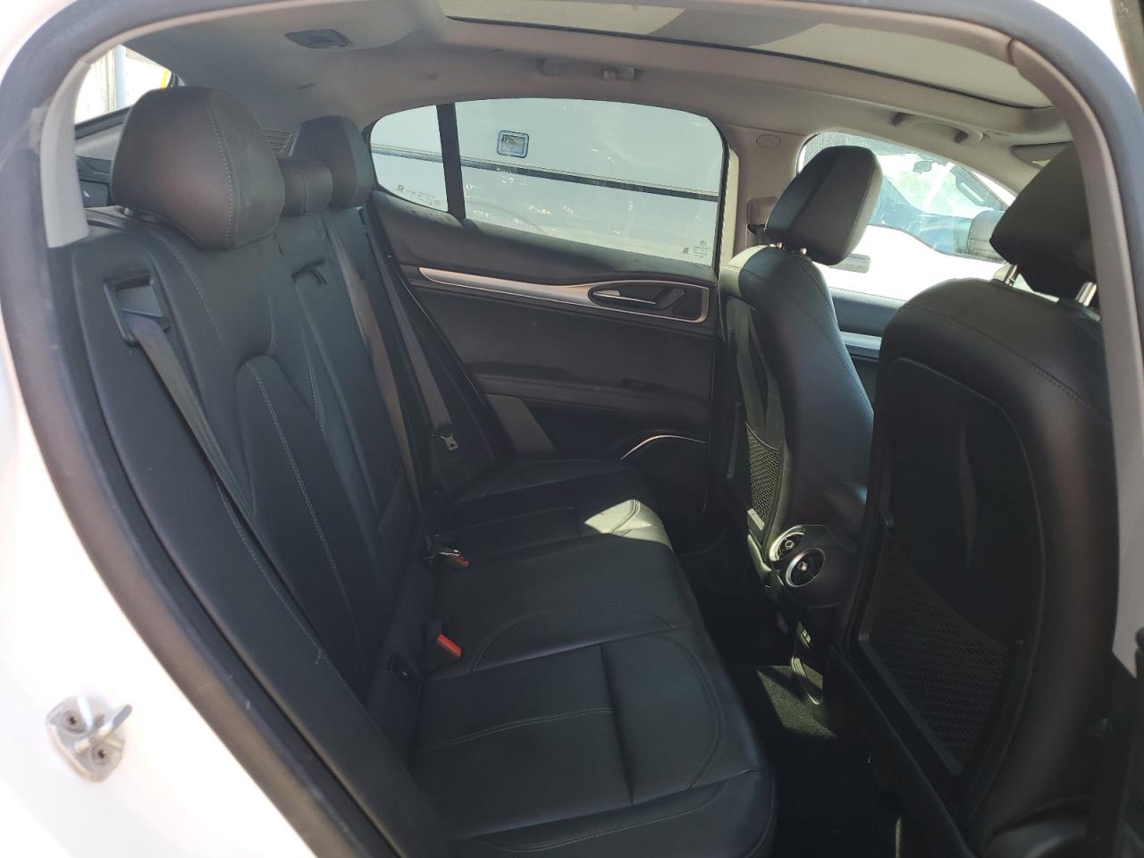 2019 Alfa Romeo Stelvio VIN ZASPAKAN7K7C32114 Copart auction photo, all over / rear end damage thumbnail 11