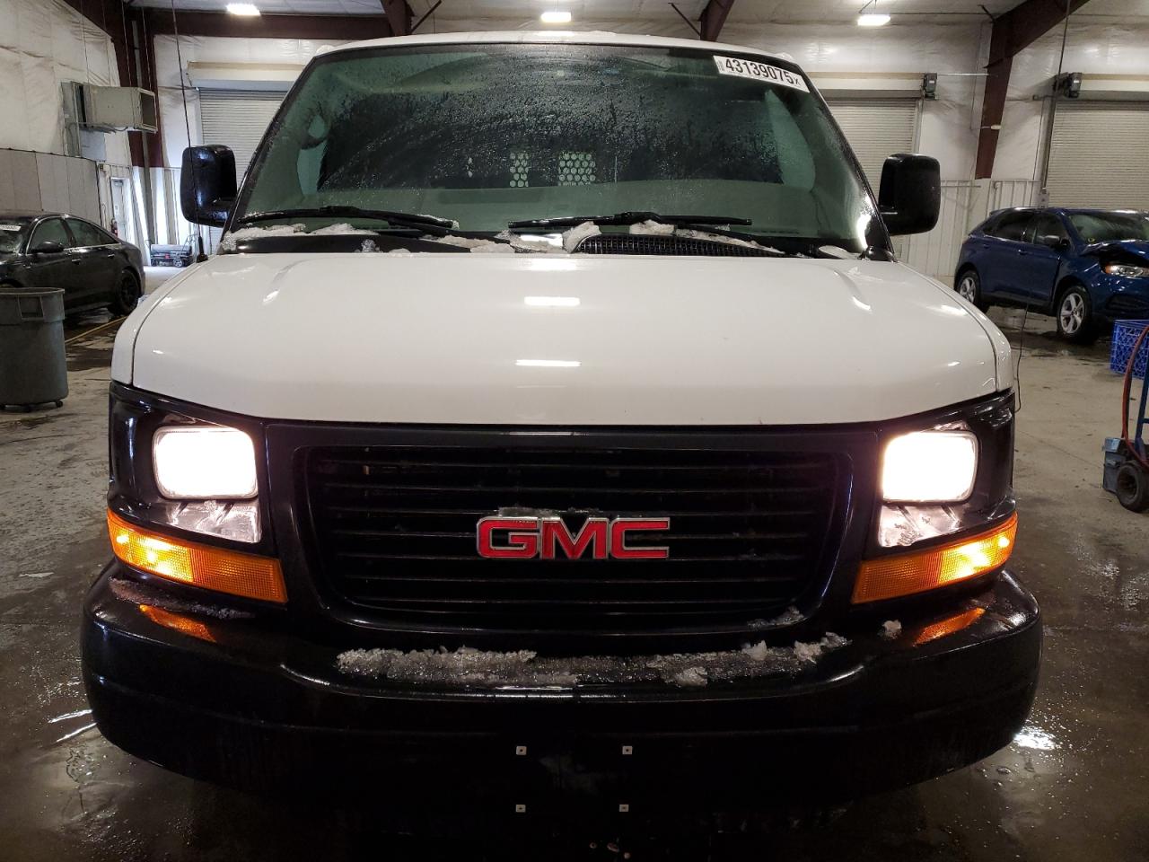 2012 GMC Savana VIN 1GTW7GCG6C1112016 Copart auction photo, side damage thumbnail 5
