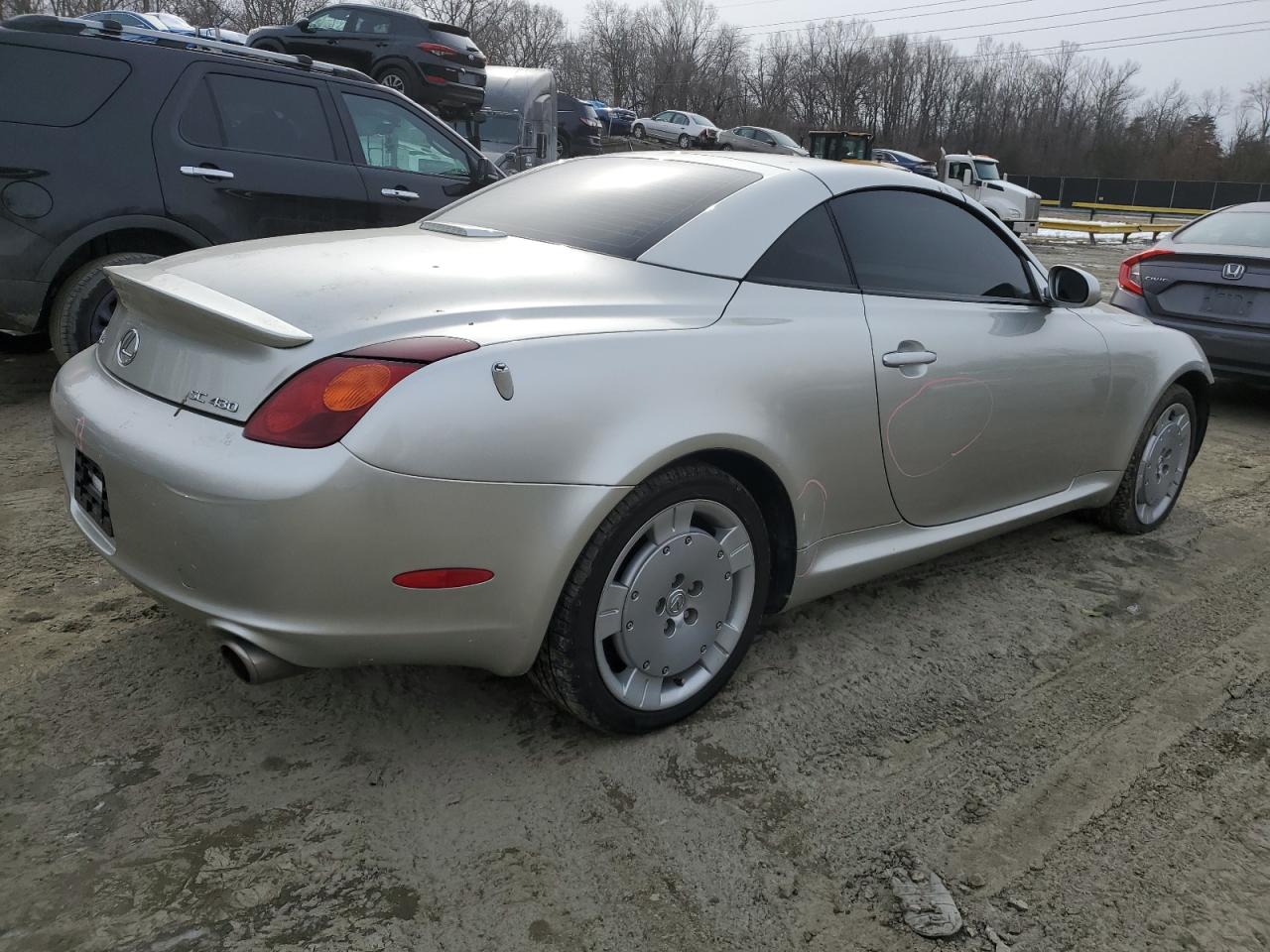 2003 Lexus SC VIN JTHFN48Y230046882 Copart auction photo, front end damage thumbnail 3