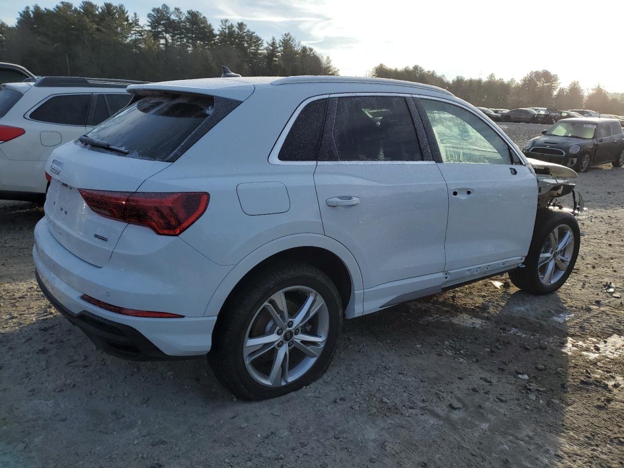 2024 Audi Q3 VIN WA1EECF38R1179027 Copart auction photo, front end damage thumbnail 3