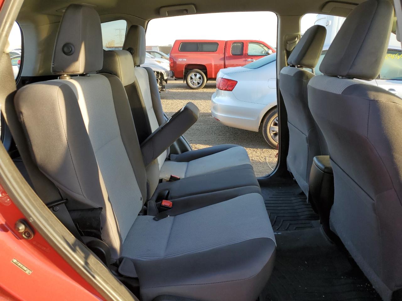2013 Toyota RAV 4 VIN 2T3BFREV9DW070078 Copart auction photo, vandalism / stripped damage thumbnail 10