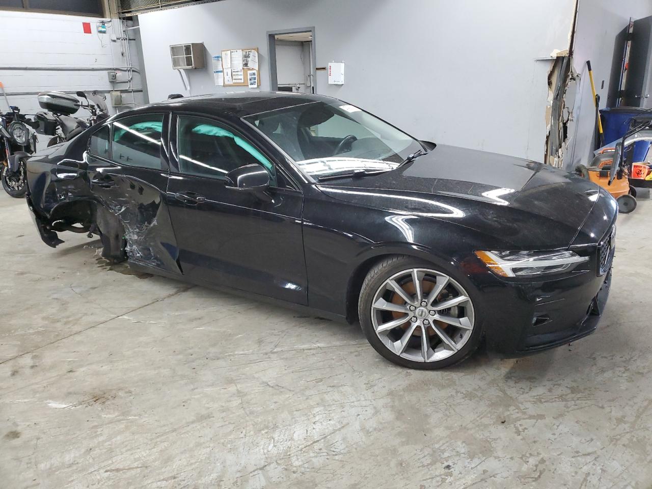 2021 Volvo S60 VIN 7JR102TZ2MG118267 Copart auction photo, side / rear end damage thumbnail 4