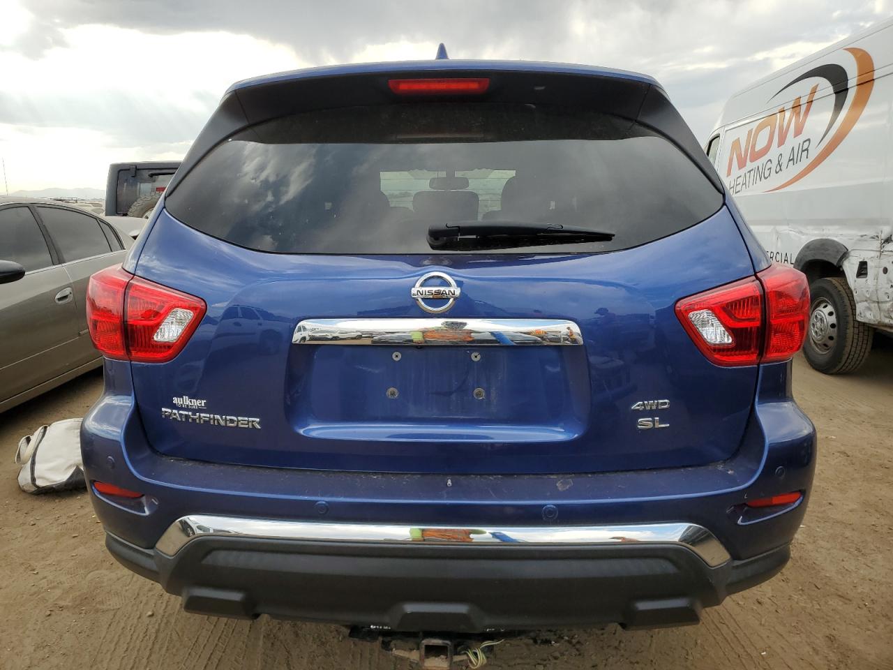 2019 Nissan Pathfinder VIN 5N1DR2MM5KC608738 Copart auction photo, minor dent/scratches damage thumbnail 6