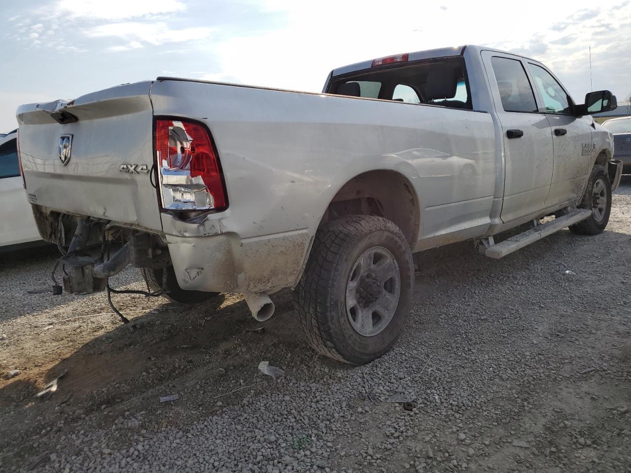 2015 RAM 3500 VIN 3C63R3GL4FG703407 Copart auction photo, all over damage thumbnail 3