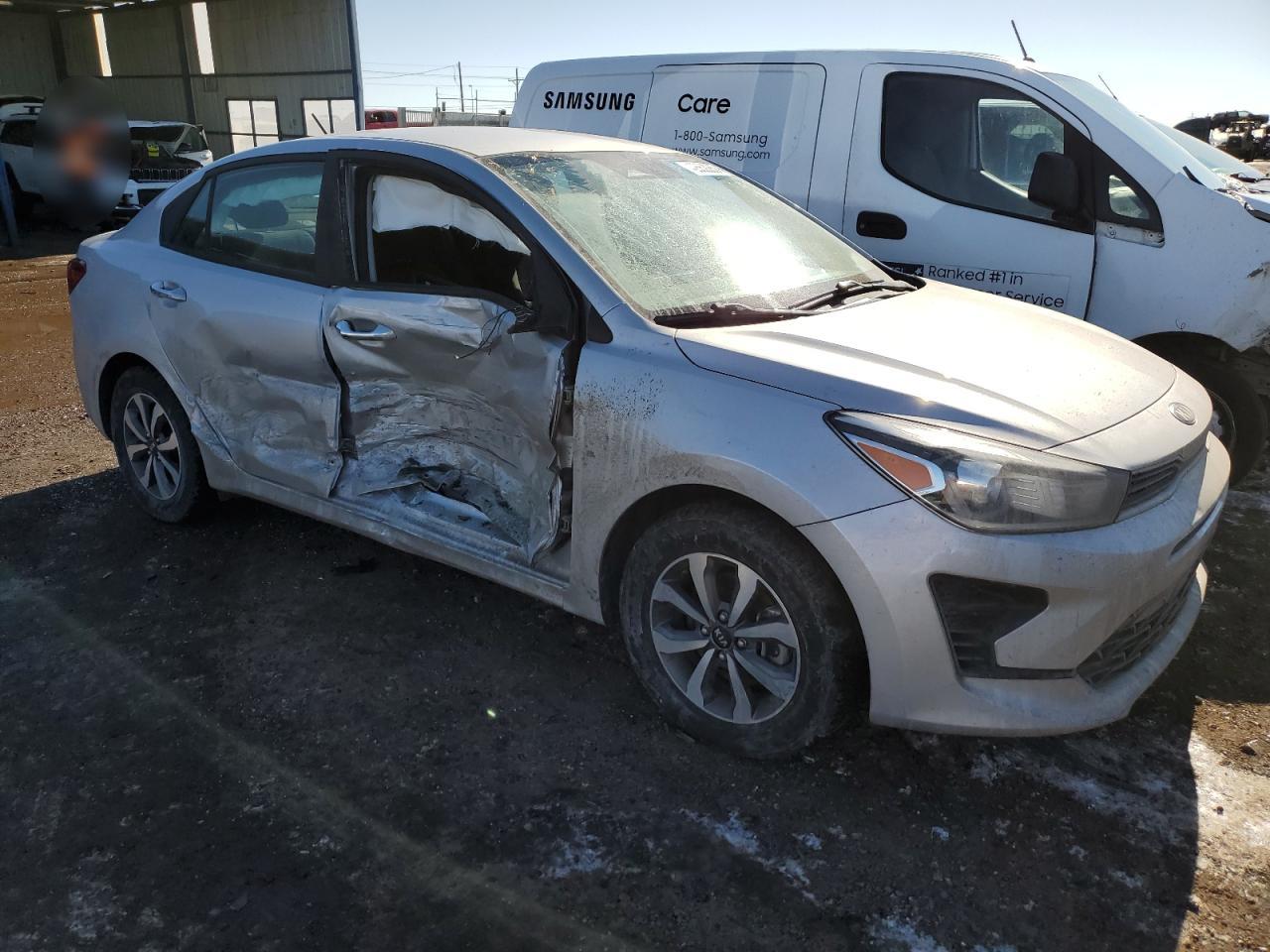 2021 KIA Rio VIN 3KPA24AD6ME422729 Copart auction photo, side damage thumbnail 4