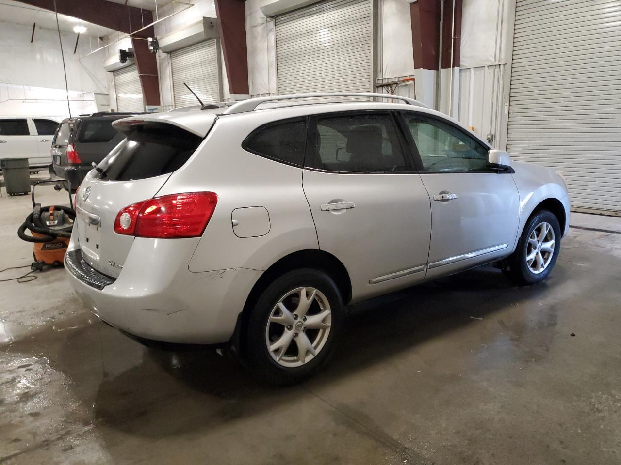 2011 Nissan Rogue VIN JN8AS5MV8BW684298 Copart auction photo, front end damage thumbnail 3