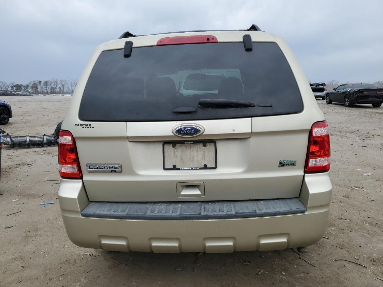 2011 Ford Escape VIN 1FMCU9DG7BKC27640 Copart auction photo, rear end / minor dent/scratches damage thumbnail 6