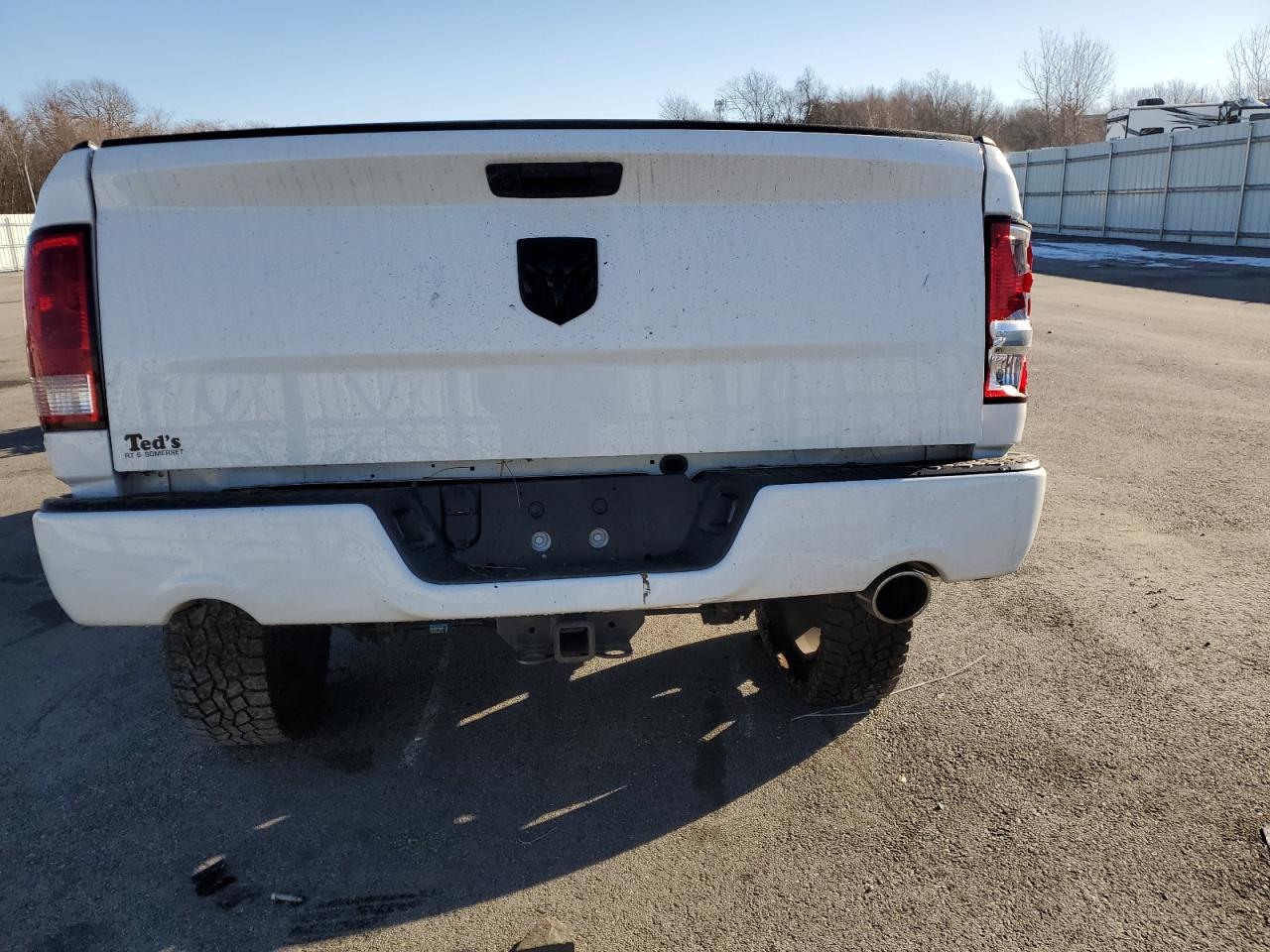 2019 RAM 1500 VIN 1C6RR7FT7KS542475 Copart auction photo, burn / missing/altered vin damage thumbnail 6