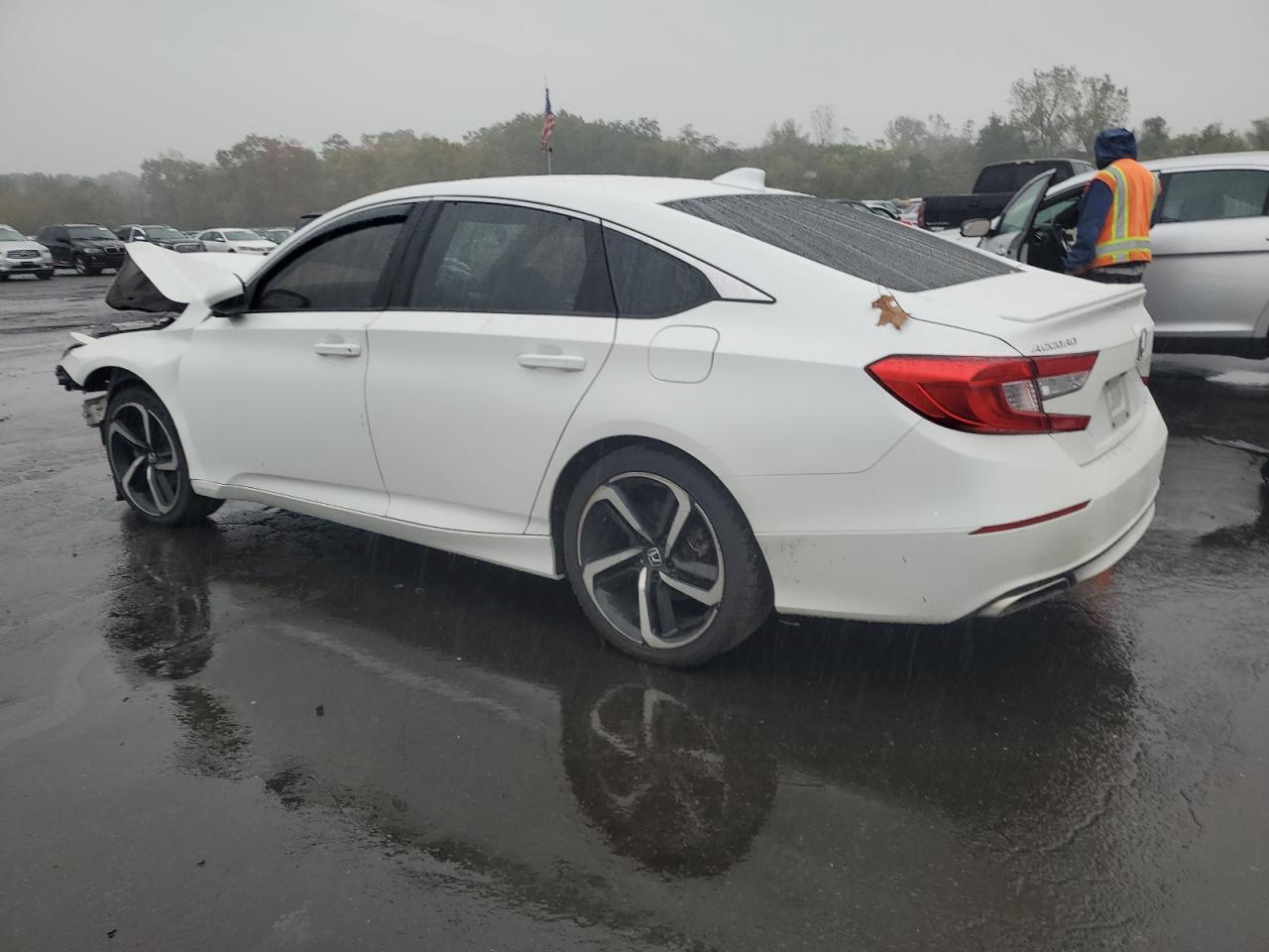 2019 Honda Accord VIN 1HGCV1F3XKA120246 Copart auction photo, front end / minor dent/scratches damage thumbnail 2