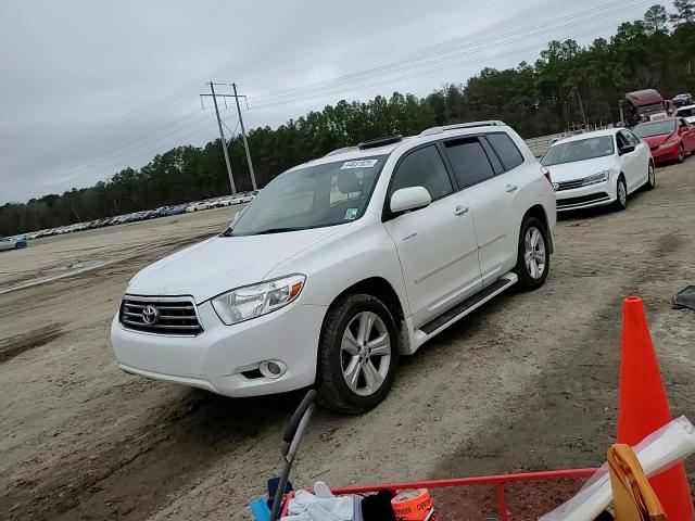 2010 Toyota Highlander VIN 5TDYK3EH6AS013900 Copart auction photo, vandalism damage thumbnail 12