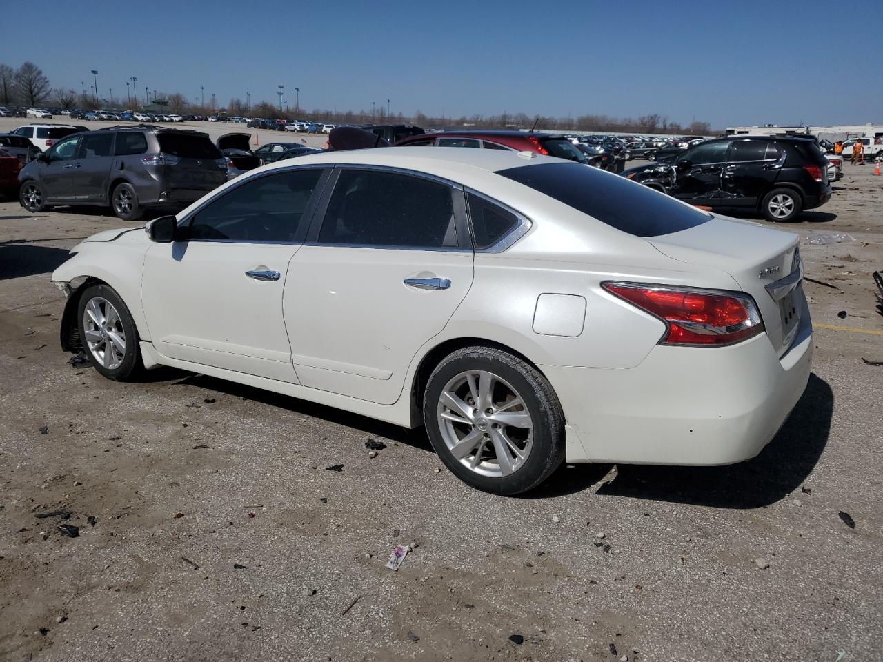 2015 Nissan Altima VIN 1N4AL3APXFC256362 Copart auction photo, front end damage thumbnail 2