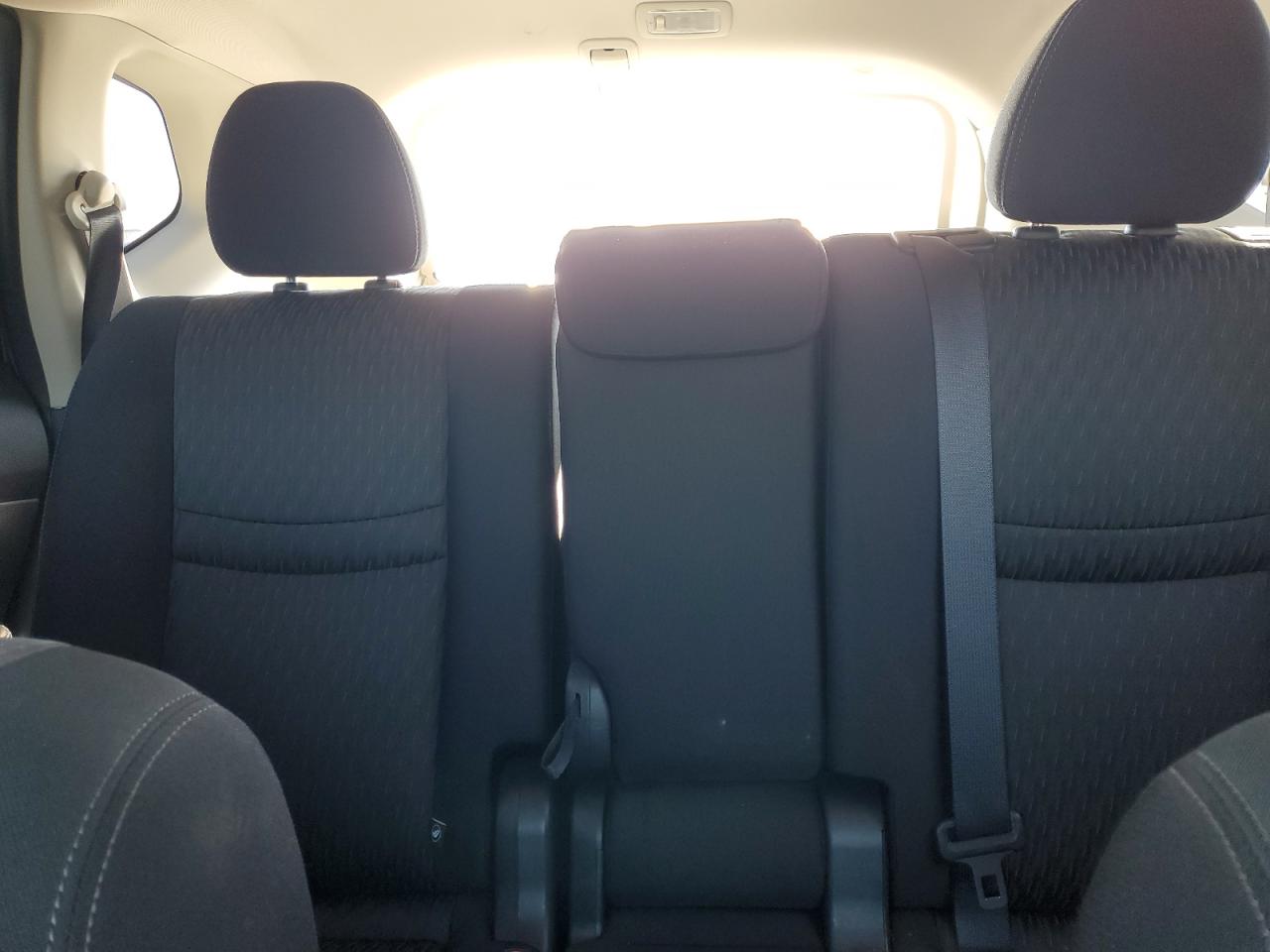 2018 Nissan Rogue VIN JN8AT2MVXJW311581 Copart auction photo, rear end / minor dent/scratches damage thumbnail 10