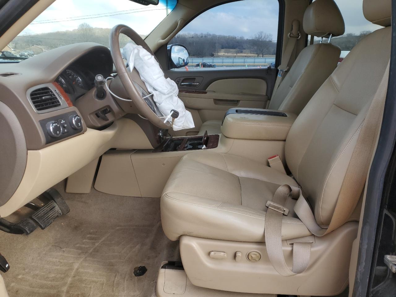 2013 Chevrolet Tahoe VIN 1GNSKCE06DR106488 Copart auction photo, front end damage thumbnail 7