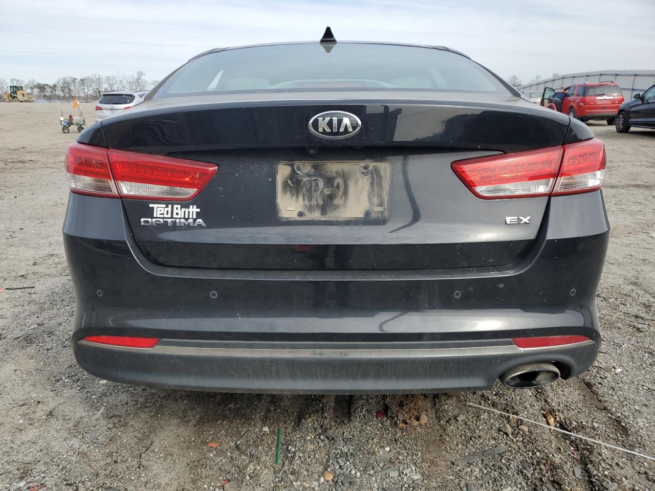 2016 KIA Optima VIN 5XXGU4L35GG005557 Copart auction photo, front end / side damage thumbnail 6
