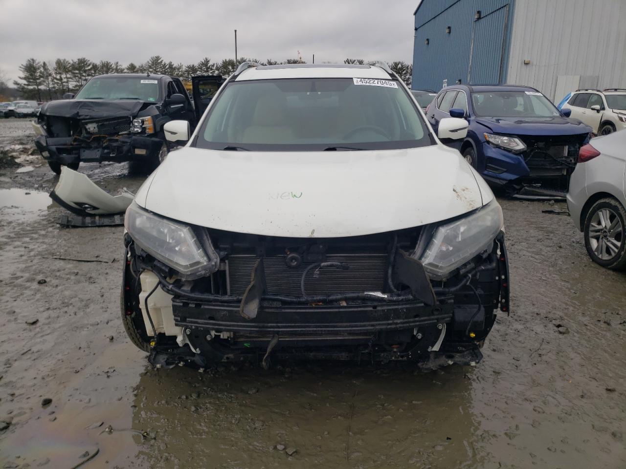 2016 Nissan Rogue VIN 5N1AT2MV0GC814523 Copart auction photo, front end / minor dent/scratches damage thumbnail 5