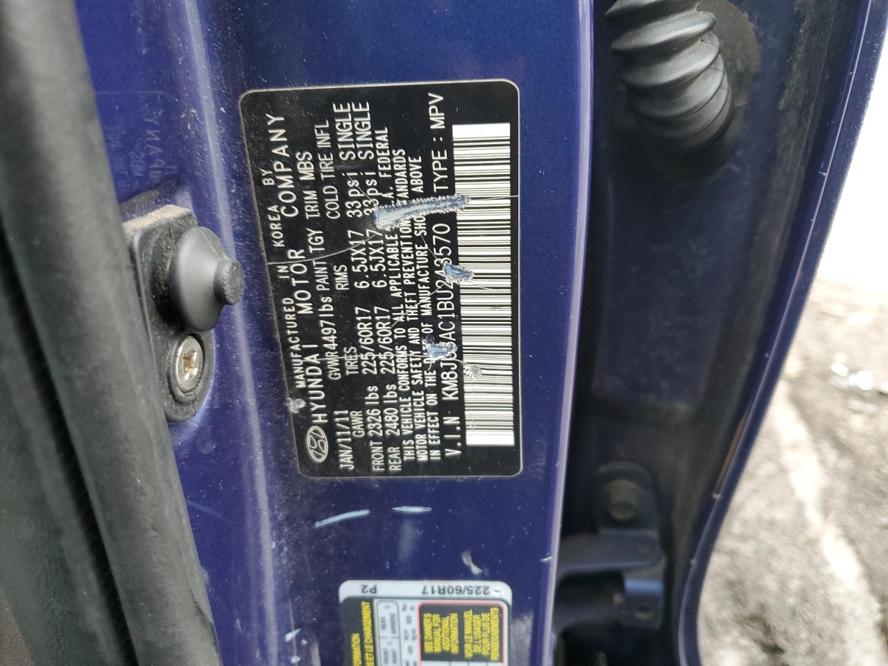2011 Hyundai Tucson VIN KM8JU3AC1BU243570 Copart auction photo, rear end / minor dent/scratches damage thumbnail 13