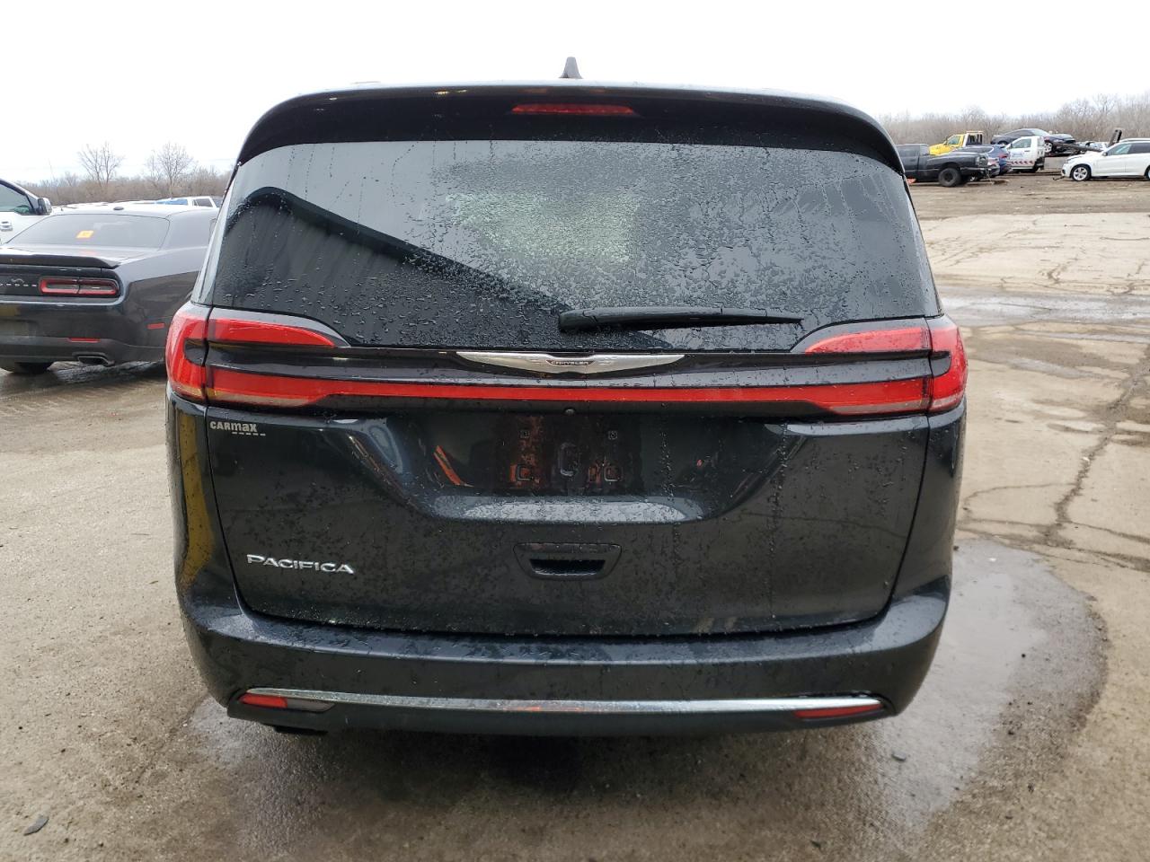 2022 Chrysler Pacifica VIN 2C4RC1BG8NR113819 Copart auction photo, side / front end damage thumbnail 6