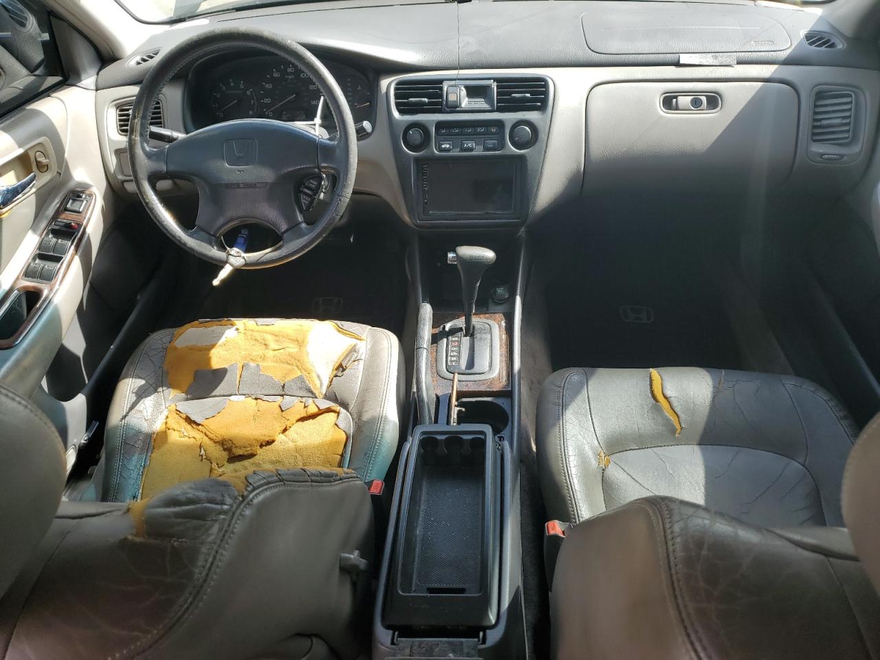 2000 Honda Accord VIN 1HGCG5664YA107769 Copart auction photo, rear end damage thumbnail 8