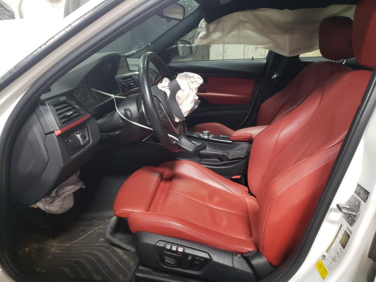 2013 BMW 3er VIN WBA3C1C55DF436151 Copart auction photo, front end / side damage thumbnail 7