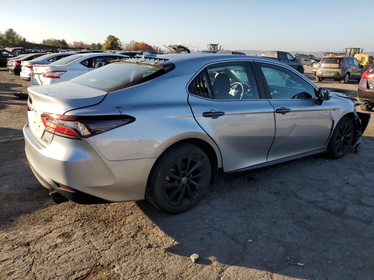 2021 Toyota Camry VIN 4T1R11AK9MU578988 Copart auction photo, front end / side damage thumbnail 3
