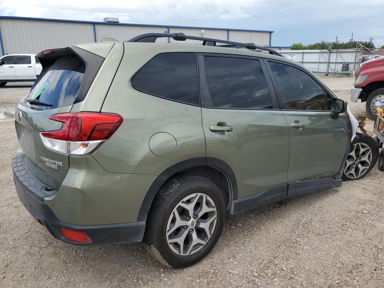 2020 Subaru Forester VIN JF2SKAJC0LH494725 Copart auction photo, burn damage thumbnail 3