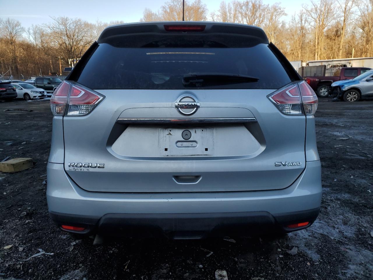 2015 Nissan Rogue VIN 5N1AT2MV4FC786501 Copart auction photo, front end / side damage thumbnail 6