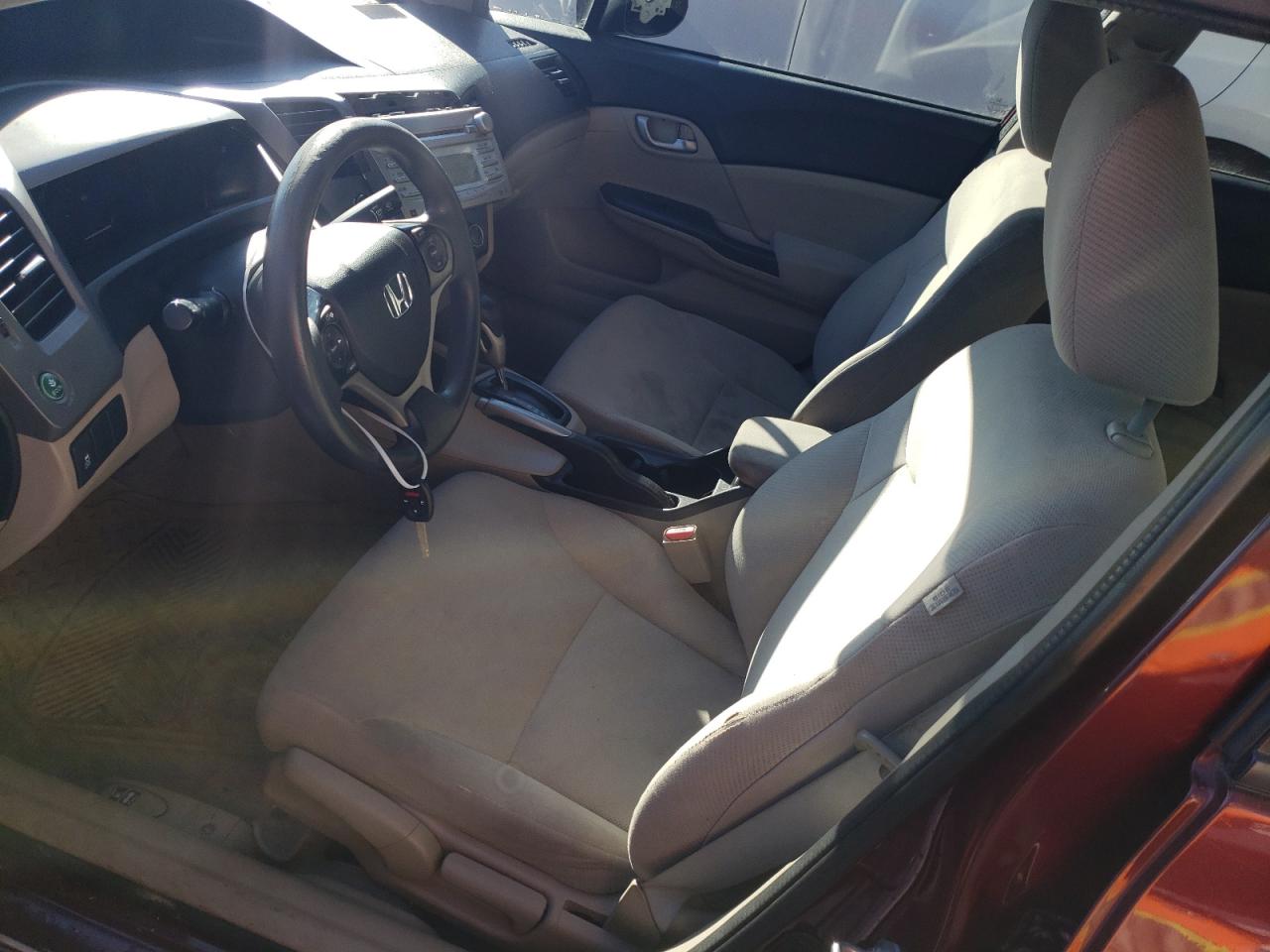 2012 Honda Civic VIN 2HGFB2F55CH608794 Copart auction photo, all over / minor dent/scratches damage thumbnail 7