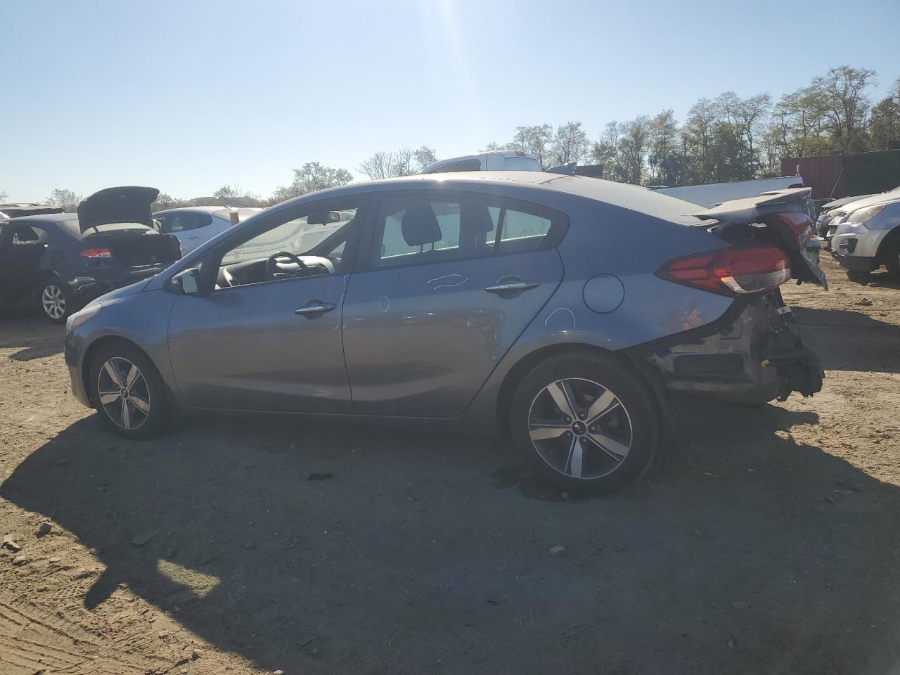 2018 KIA Forte VIN 3KPFL4A73JE225624 Copart auction photo, front end / rear end damage thumbnail 2