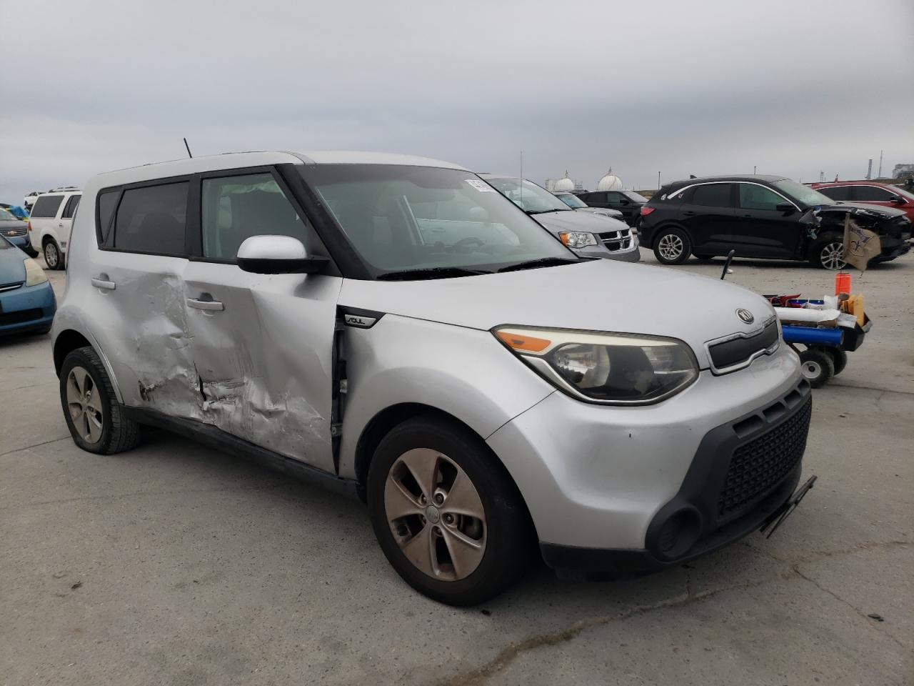 2015 KIA Soul VIN KNDJN2A24F7753077 Copart auction photo, side damage thumbnail 4