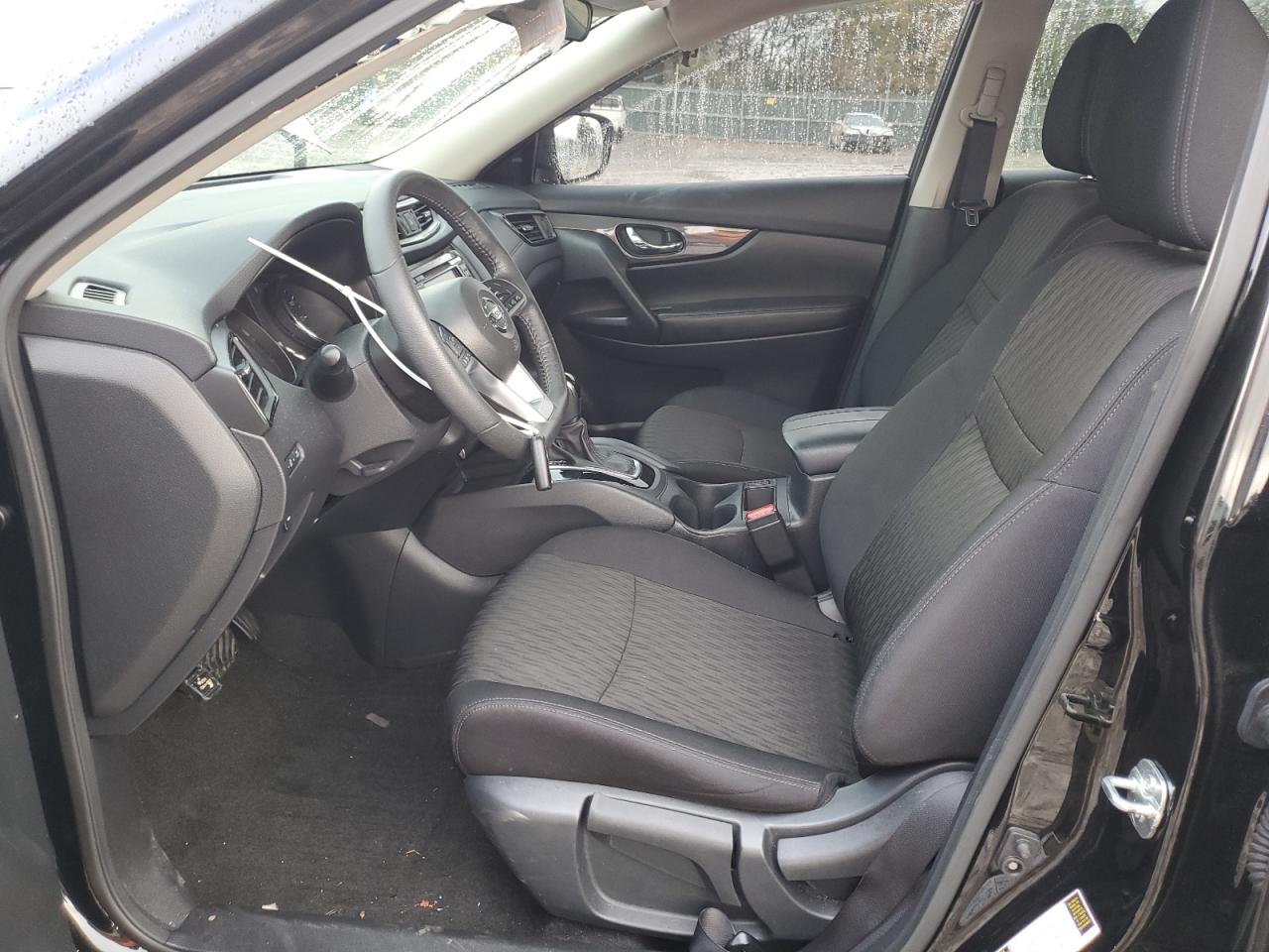 2020 Nissan Rogue VIN 5N1AT2MT8LC747873 Copart auction photo, front end / vandalism damage thumbnail 7