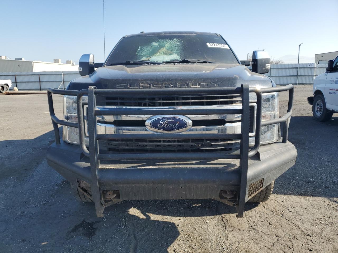 2018 Ford F250 VIN 1FT7W2BT8JEB27650 Copart auction photo, burn - interior damage thumbnail 5