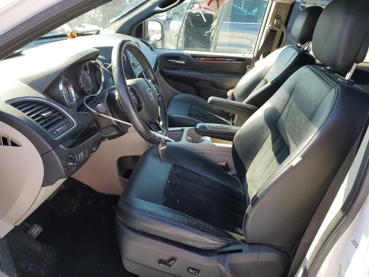2017 Dodge Caravan VIN 2C4RDGCG4HR800105 Copart auction photo, rear end damage thumbnail 7