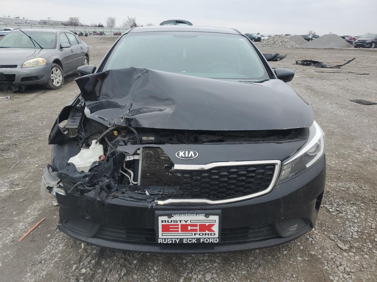 2017 KIA Forte VIN 3KPFL4A75HE103339 Copart auction photo, front end / side damage thumbnail 5