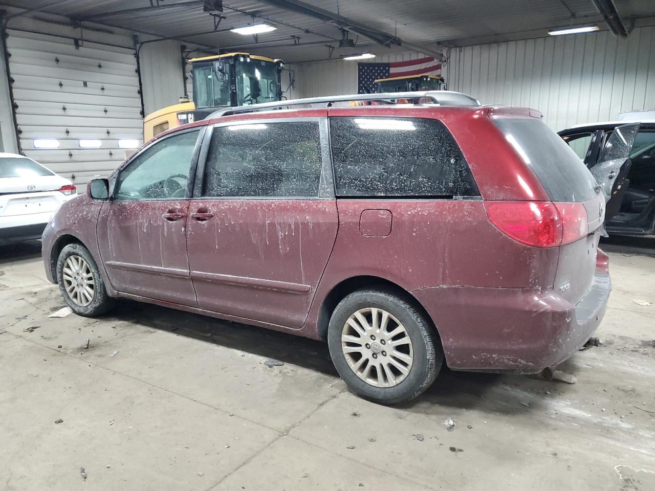 2008 Toyota Sienna VIN 5TDZK22C68S207179 Copart auction photo, rear end damage thumbnail 2
