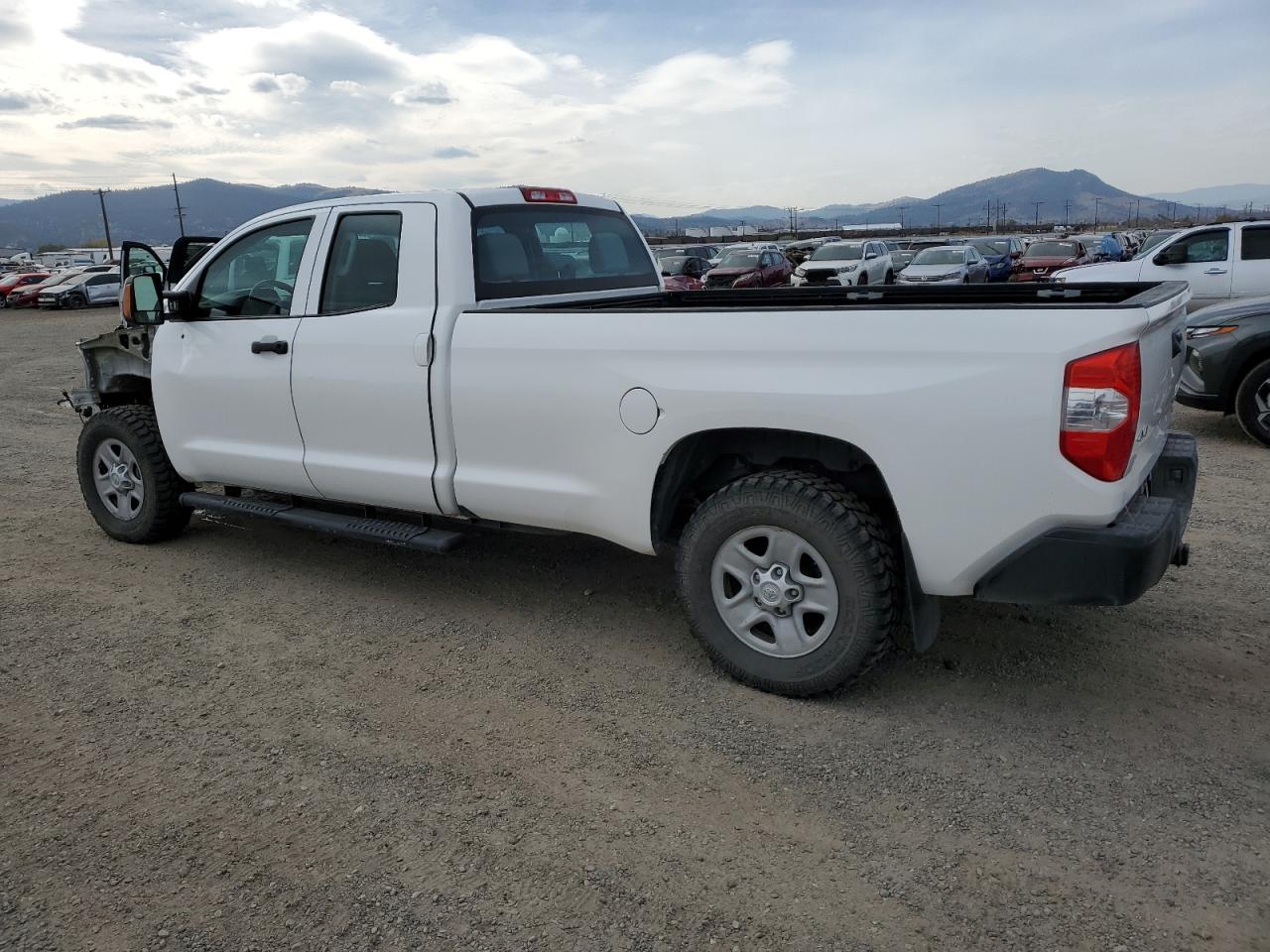 2017 Toyota Tundra VIN 5TFCY5F1XHX021539 Copart auction photo, front end damage thumbnail 2