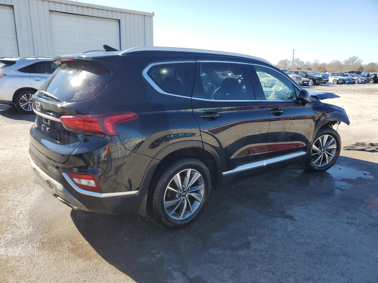 2020 Hyundai Santa Fe VIN 5NMS33AD5LH176498 Copart auction photo, front end damage thumbnail 3
