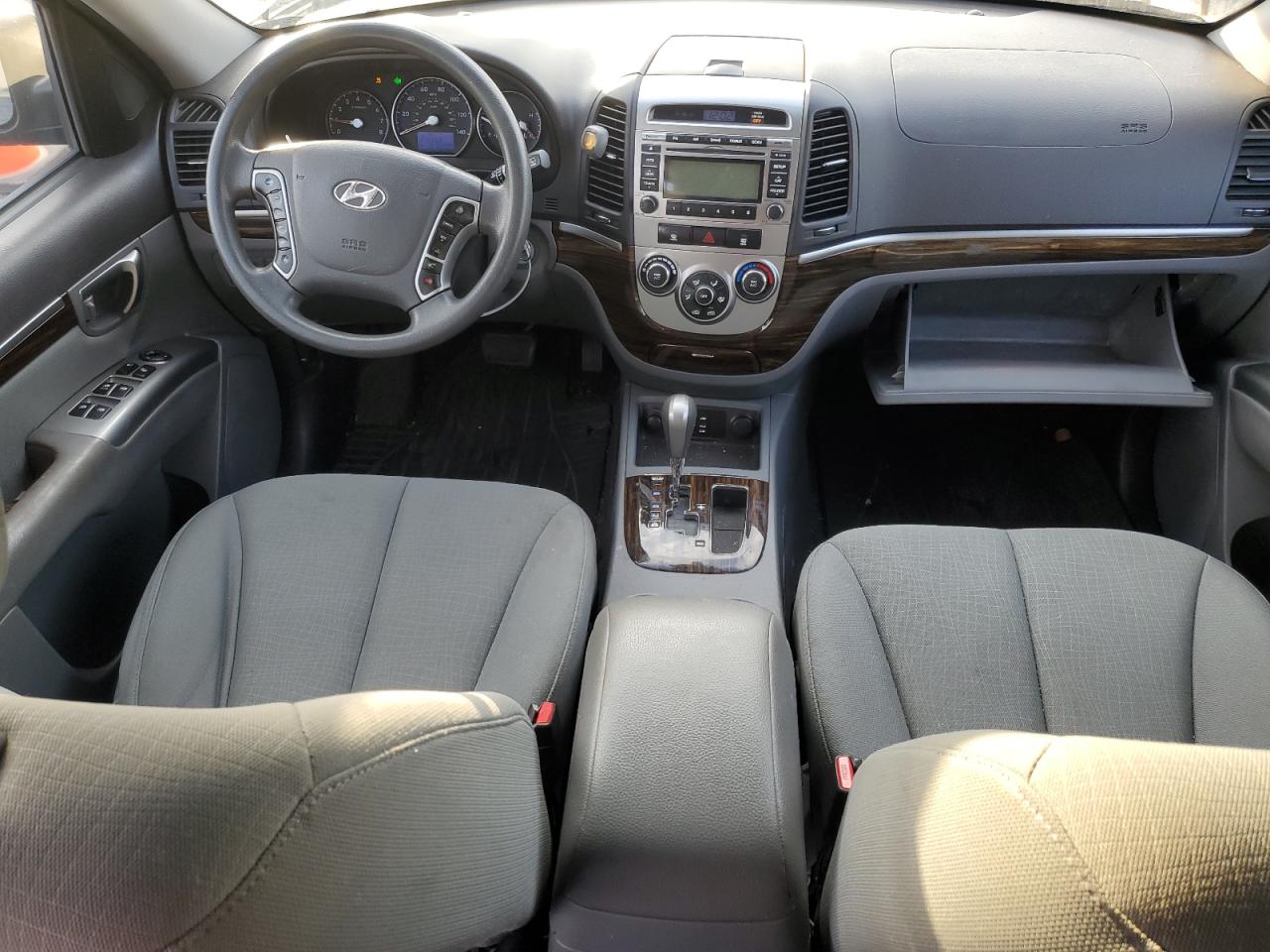 2010 Hyundai Santa Fe VIN 5NMSGDAB5AH410273 Copart auction photo, rear end damage thumbnail 8
