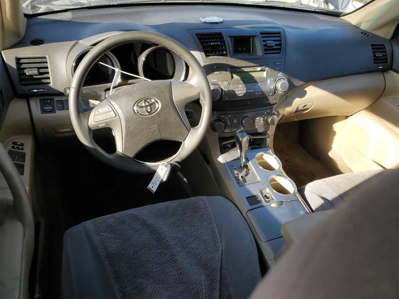 2009 Toyota Highlander VIN JTEDS41A992084035 Copart auction photo, front end damage thumbnail 8