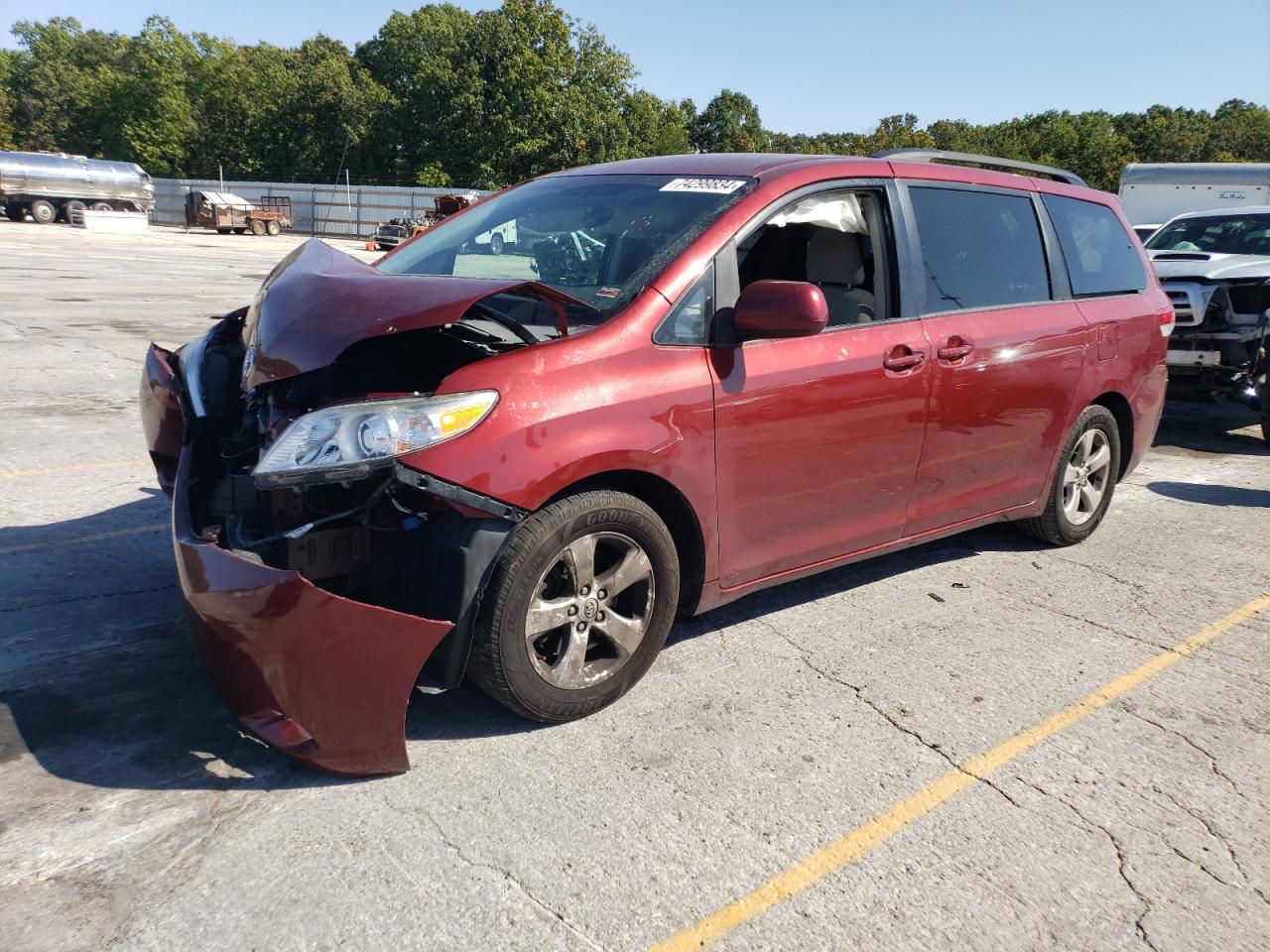 2014 Toyota Sienna VIN 5TDKK3DC0ES422542