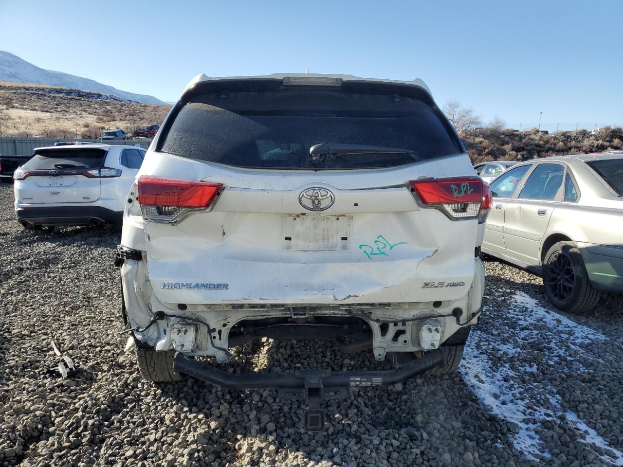 2017 Toyota Highlander VIN 5TDJZRFH2HS396825 Copart auction photo, rear end damage thumbnail 6