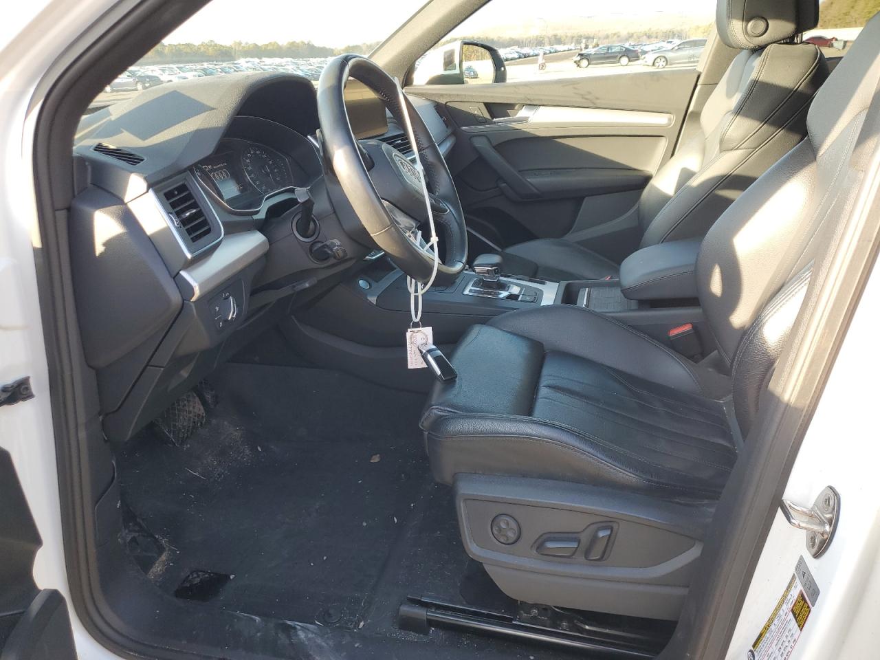 2020 Audi Q5 VIN WA1ANAFY8L2098240 Copart auction photo, front end / minor dent/scratches damage thumbnail 7