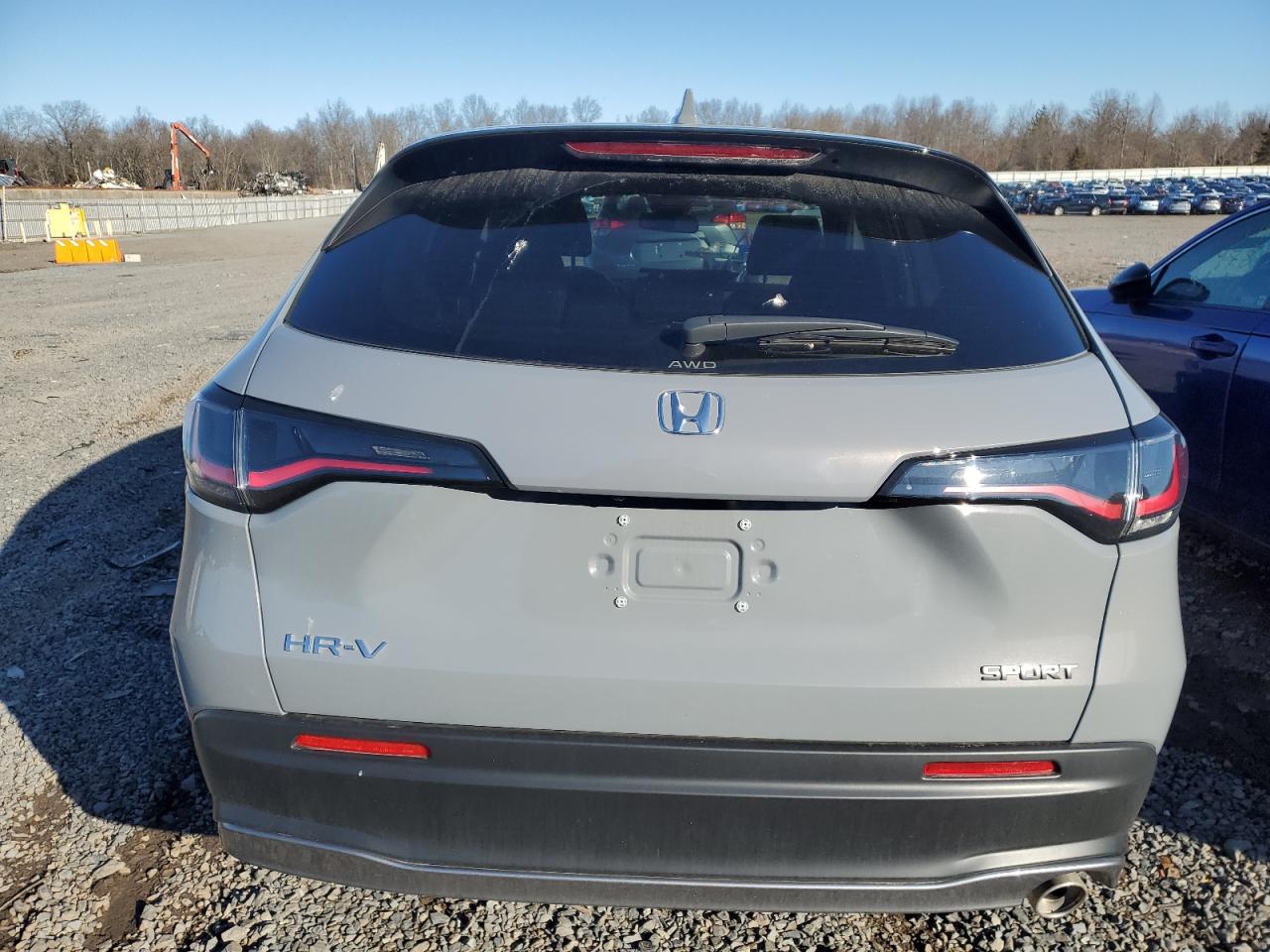 2025 Honda HR-V VIN 3CZRZ2H5XSM709392 Copart auction photo, all over / undercarriage damage thumbnail 6